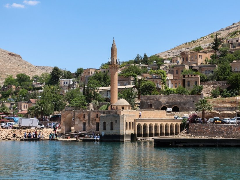La ville engloutie de Halfeti