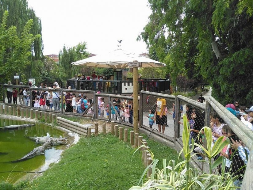 Zoo et parc botanique Faruk Yalçın