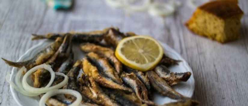Traditionelles Essen von Trabzon: Hamsi