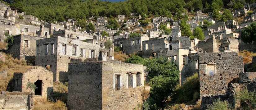 Le village fantôme : Kayakoy