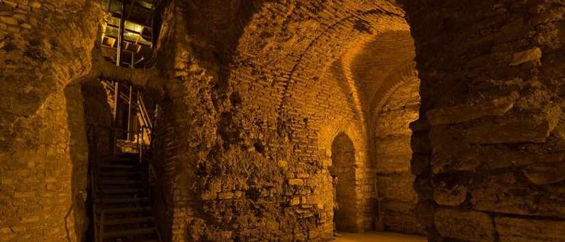 Secret Passages of Istanbul