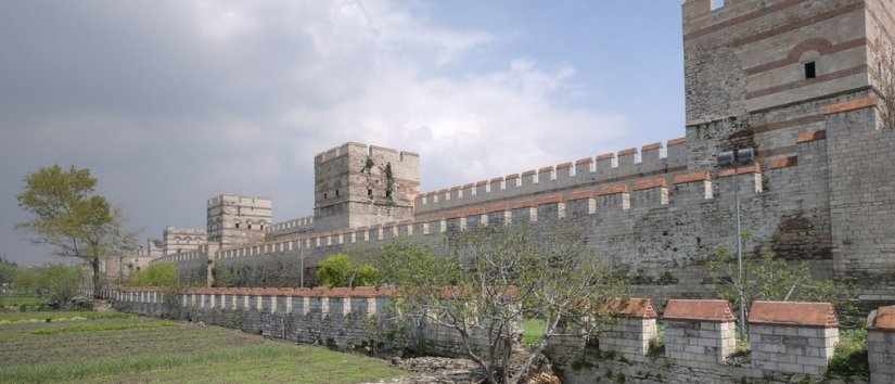 Mauern von Konstantinopel: Istanbuler Stadtmauern