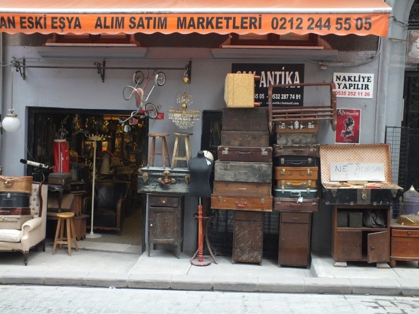  Antique Shops of Çukurcuma