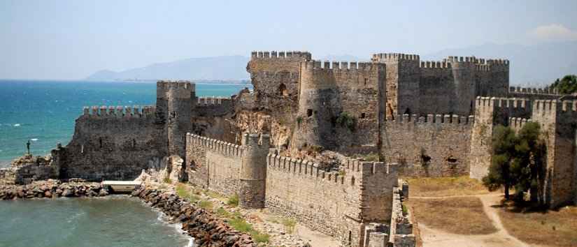 Eine der am besten erhaltenen mittelalterlichen Burgen der Türkei: Mamure