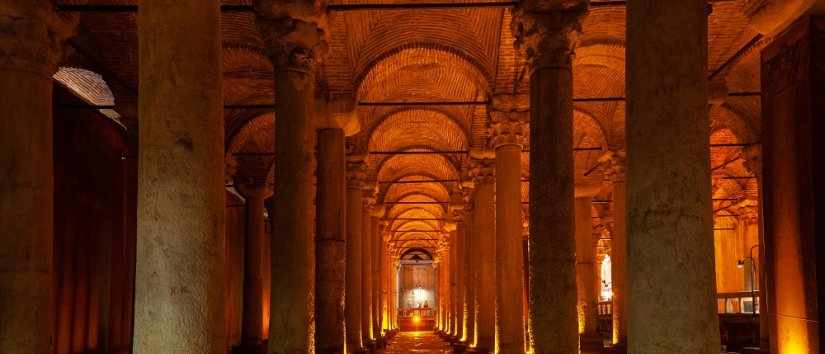 В Фатихе недавно открылась отреставрированная Цистерна Базилика.