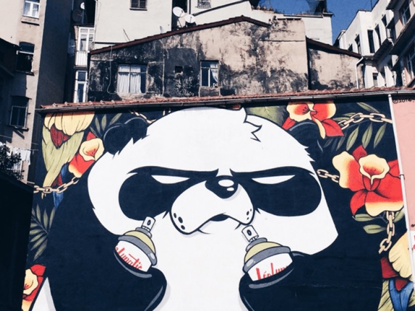 Street Art and Graffiti in Istanbul